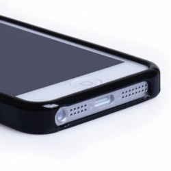 Coque S-LINE noire pour iPhone 5