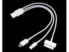 Câble USB 3 en 1 (Micro USB, Apple 30 Pins et Lightning)