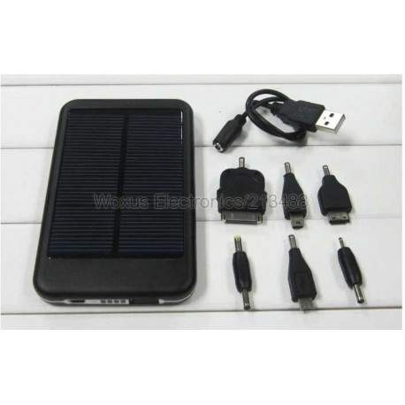 Batterie solaire UNIVERSELLE 5000 mah pour telephones et mp3