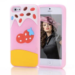 Coque STRAWBERRY pour iPhone 5 et 5S