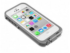 Coque originale LIFEPROOF frē blanc anti chocs , waterproof et résistante pour iPhone 5C