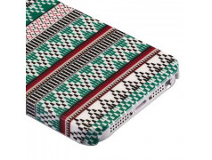 Coque semi rigide GREEN TRIBAL pour iPhone 5 et 5S