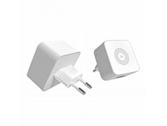 Mini chargeur 220V pour Iphone, Ipad et Ipod .